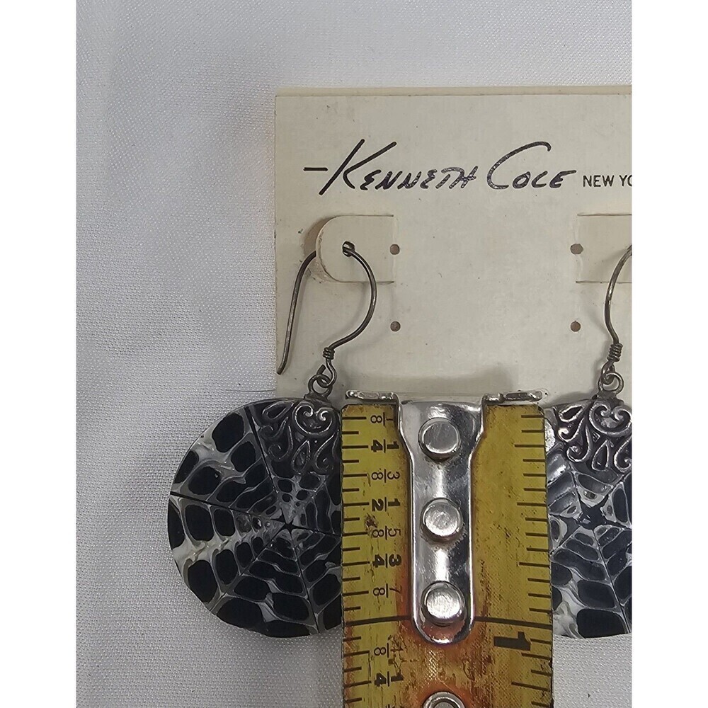 Kenneth Cole Silver Spider Web Design Black Coral Shell Dangle Earrings NEW - Picture 7 of 9